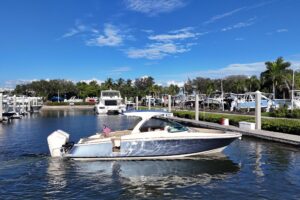 2026 Chris-Craft Launch 35 GT for sale - photo 2