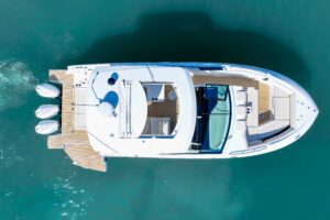 2026 Cruisers Yachts 38 GLS OB for sale - photo 7