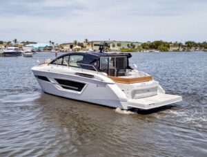 2026 Cruisers Yachts 46 Cantius for sale - photo 2