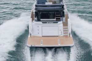 2026 Cruisers Yachts 57 Fly for sale - photo 8