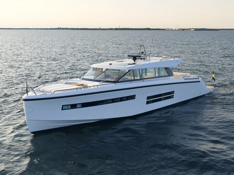 2026 Delta Powerboats 72