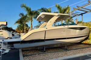 2026 Four Winns H33 OB for sale - photo 3