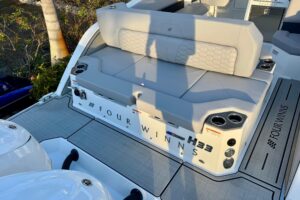 2026 Four Winns H33 OB for sale - photo 8
