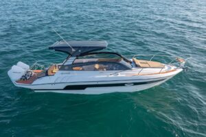 2026 Hanover 305 for sale - photo 2