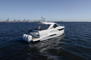 2026 Jeanneau DB/43 OB for sale - photo 4