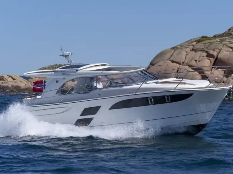 2026 Marex 360 Cabriolet Cruiser