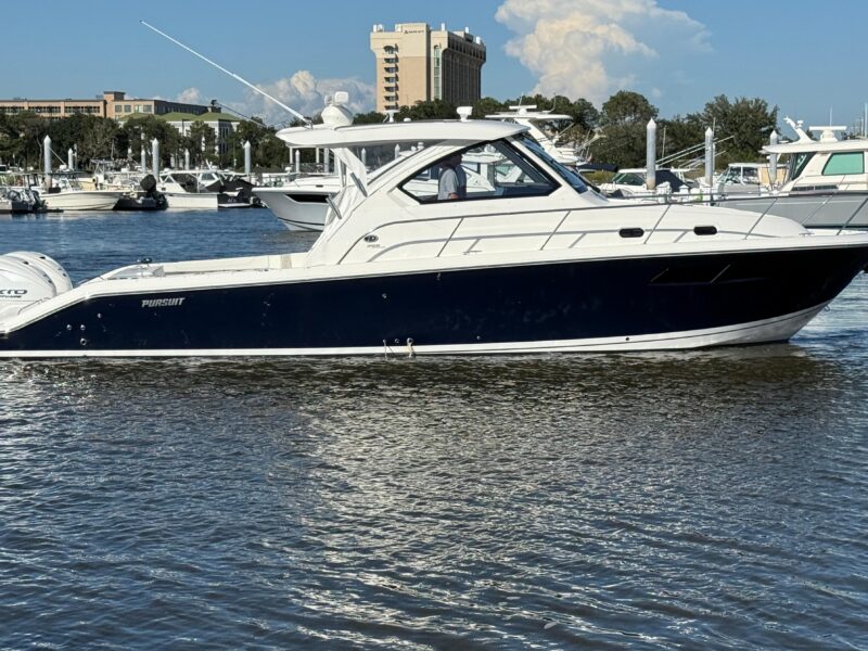 2026 Pursuit OS 355 Offshore