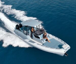 2026 Ranieri Cayman 33 Executive for sale - photo 3