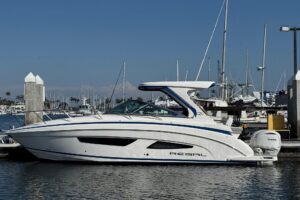 2026 Regal 33 XO for sale - photo 8