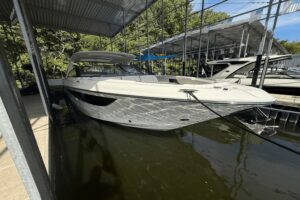 2026 Sea Ray SLX 400 for sale - photo 4