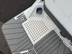 2026 Sea Ray SLX 400 for sale - photo 8