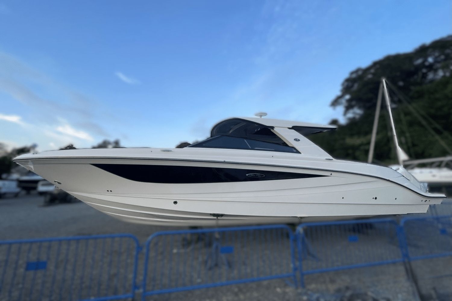 2026 Sea Ray SLX 400 Outboard for sale