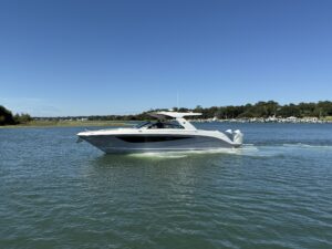 2026 Sea Ray SLX 400 Outboard for sale