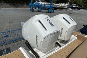 2026 Sea Ray SLX 400 Outboard for sale - photo 2