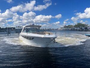 2026 Sea Ray SLX 400 Outboard for sale - photo 2