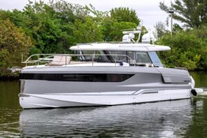 2026 Wellcraft 44 Explorer for sale
