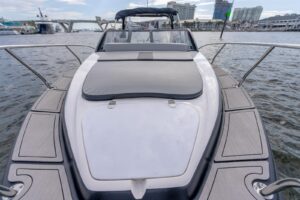 2027 Hanover 305 for sale - photo 3