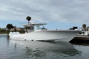 2027 Mag Bay 38 CC for sale - photo 2