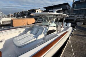 2027 Mag Bay 38 CC for sale - photo 3