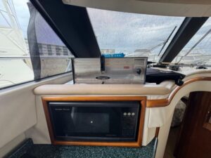 2000 Carver 450 Voyager Pilothouse for sale - photo 8