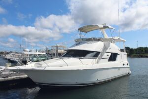 2000 Silverton 392 Motor Yacht for sale