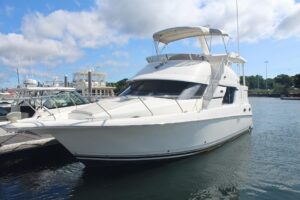2000 Silverton 392 Motor Yacht for sale - photo 3