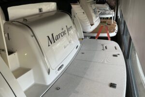 2000 Tiara Yachts 3500 Express for sale - photo 4