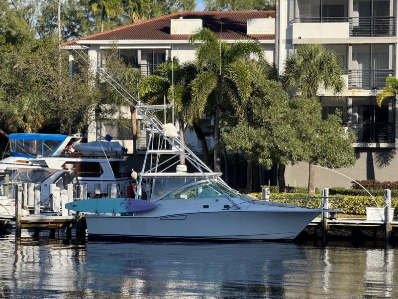 2001 Cabo 35 Express