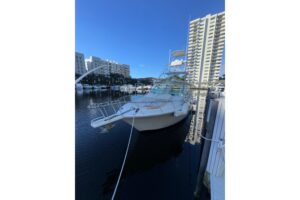 2001 Cabo 35 Express for sale - photo 4