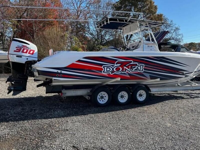 2001 Donzi 35 ZF