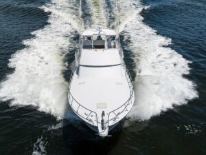 2001 Hatteras 60 Convertible for sale - photo 3