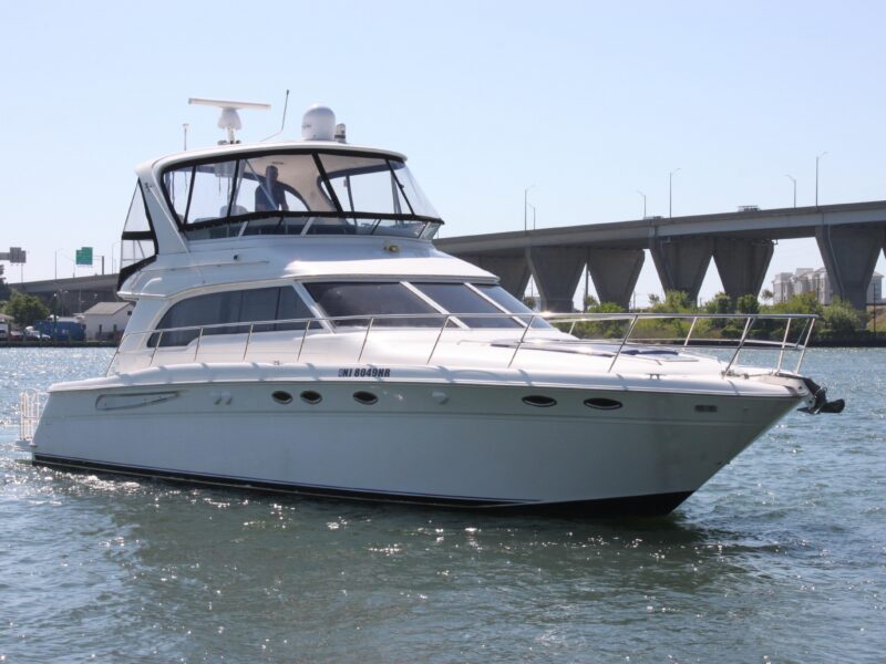 2001 Sea Ray 480 Sedan Bridge