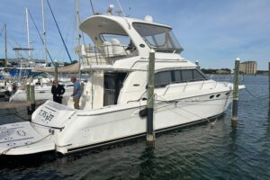 2001 Sea Ray 480 Sedan Bridge for sale - photo 3
