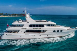 2001 Trinity Yachts Tri-Deck MY for sale