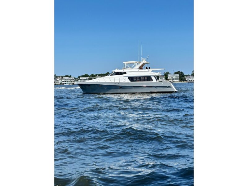 2002 McKinna 57 Pilothouse