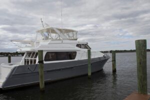 2002 McKinna 57 Pilothouse for sale - photo 5