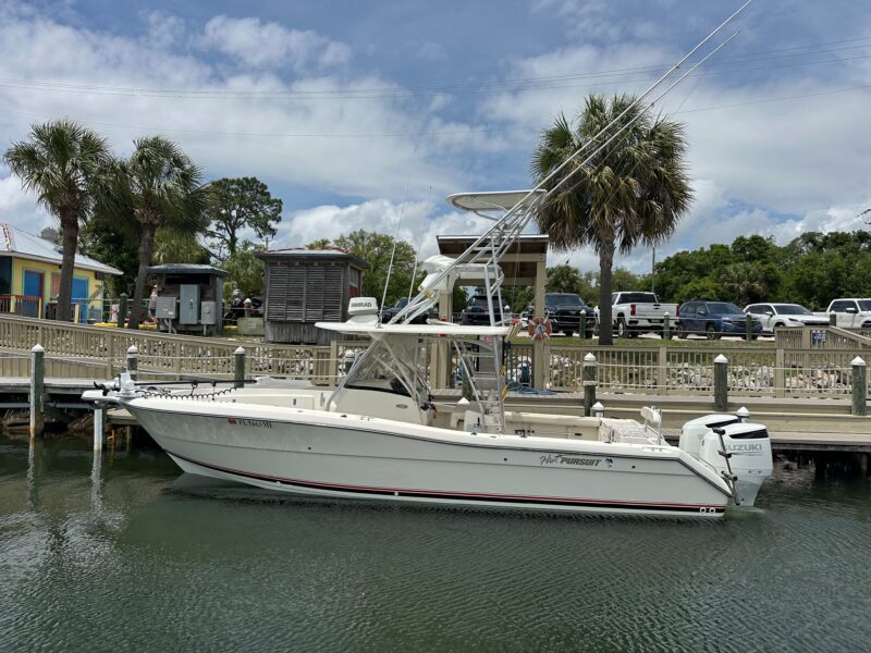 2002 Pursuit 3070 CC