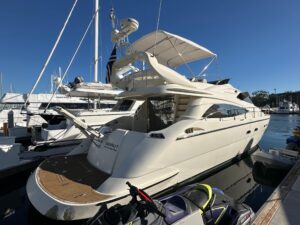 2003 Aicon 56 Flybridge for sale - photo 4