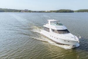 2003 Carver 570 Voyager Pilothouse for sale - photo 7