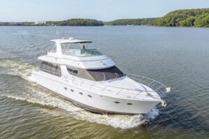 2003 Carver 570 Voyager Pilothouse for sale - photo 8