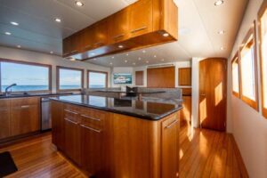 2003 Hatteras 100 Raised Pilothouse for sale - photo 5