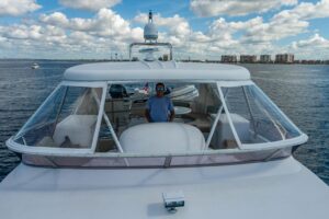 2003 Horizon 64 for sale - photo 8