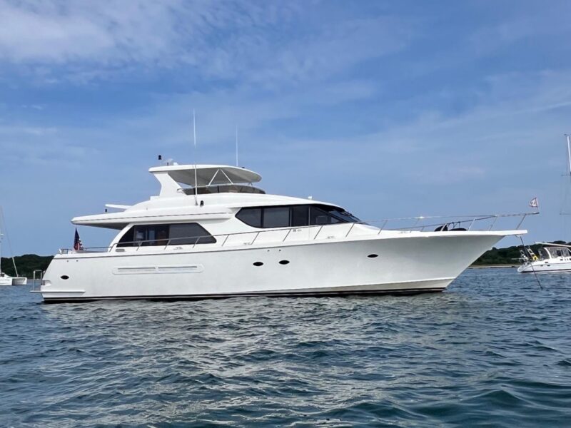 2003 West Bay 68
