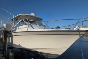 2004 Grady-White Express 330 for sale - photo 3
