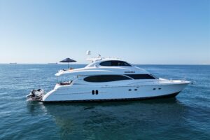 2004 Lazzara Skylounge for sale - photo 7