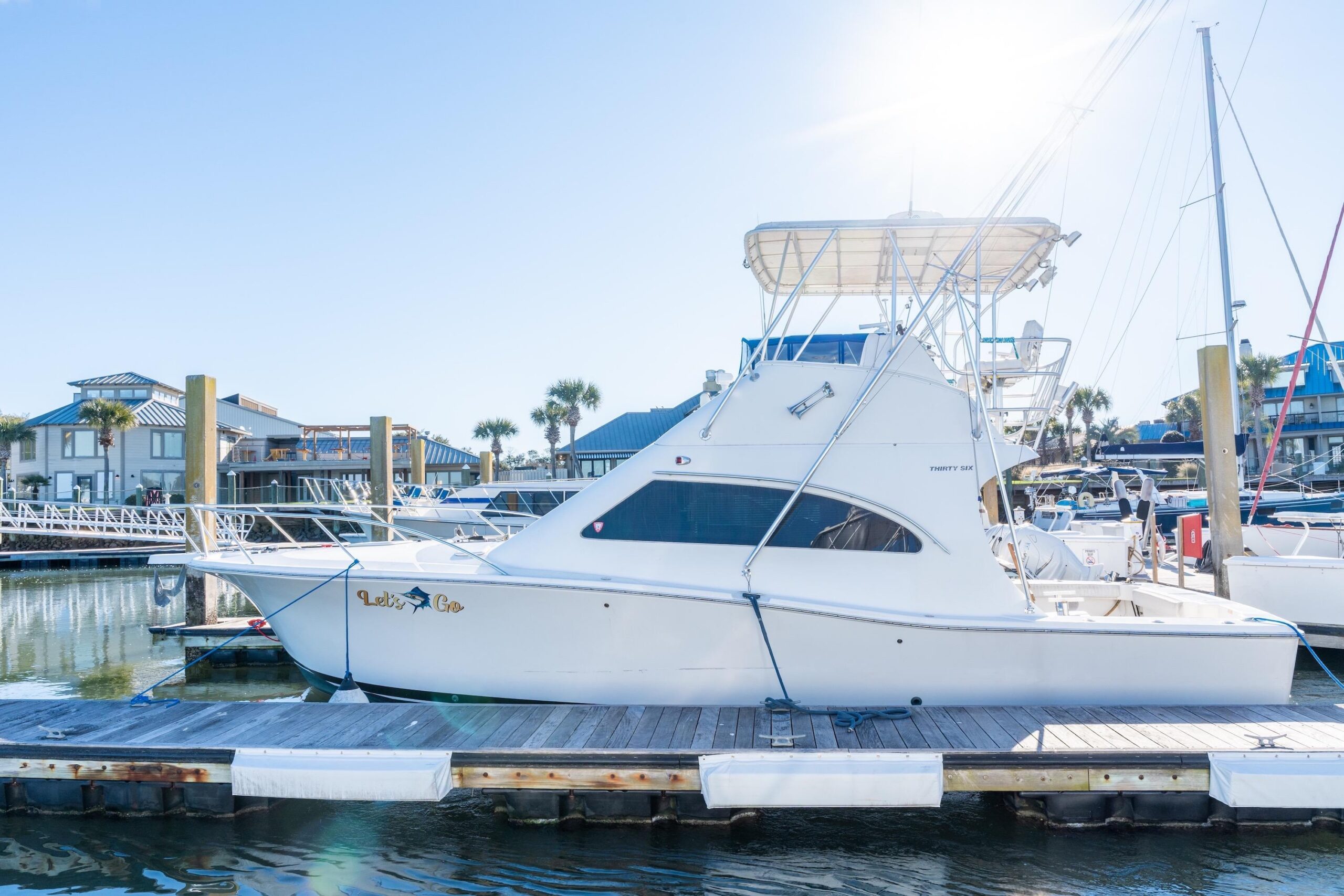 2004 Luhrs 36 Convertible for sale