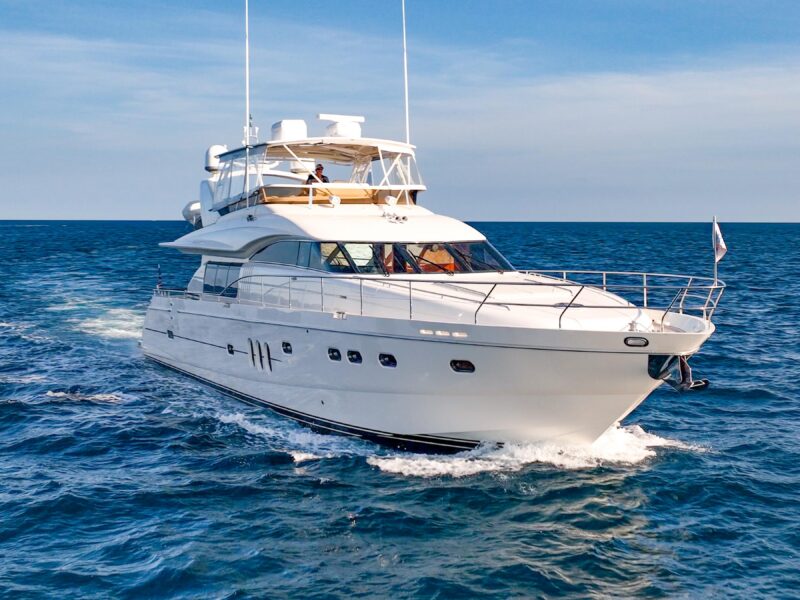 2004 Viking Princess Flybridge