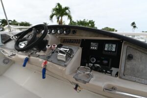 2005 Carver 36 Super Sport for sale - photo 8