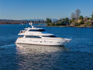 2005 Horizon 82 Skylounge for sale - photo 4