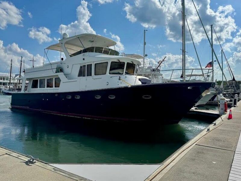 2005 Jefferson Pilothouse 63